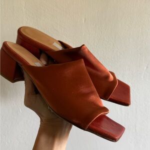 miista satin block heels women’s 6.5